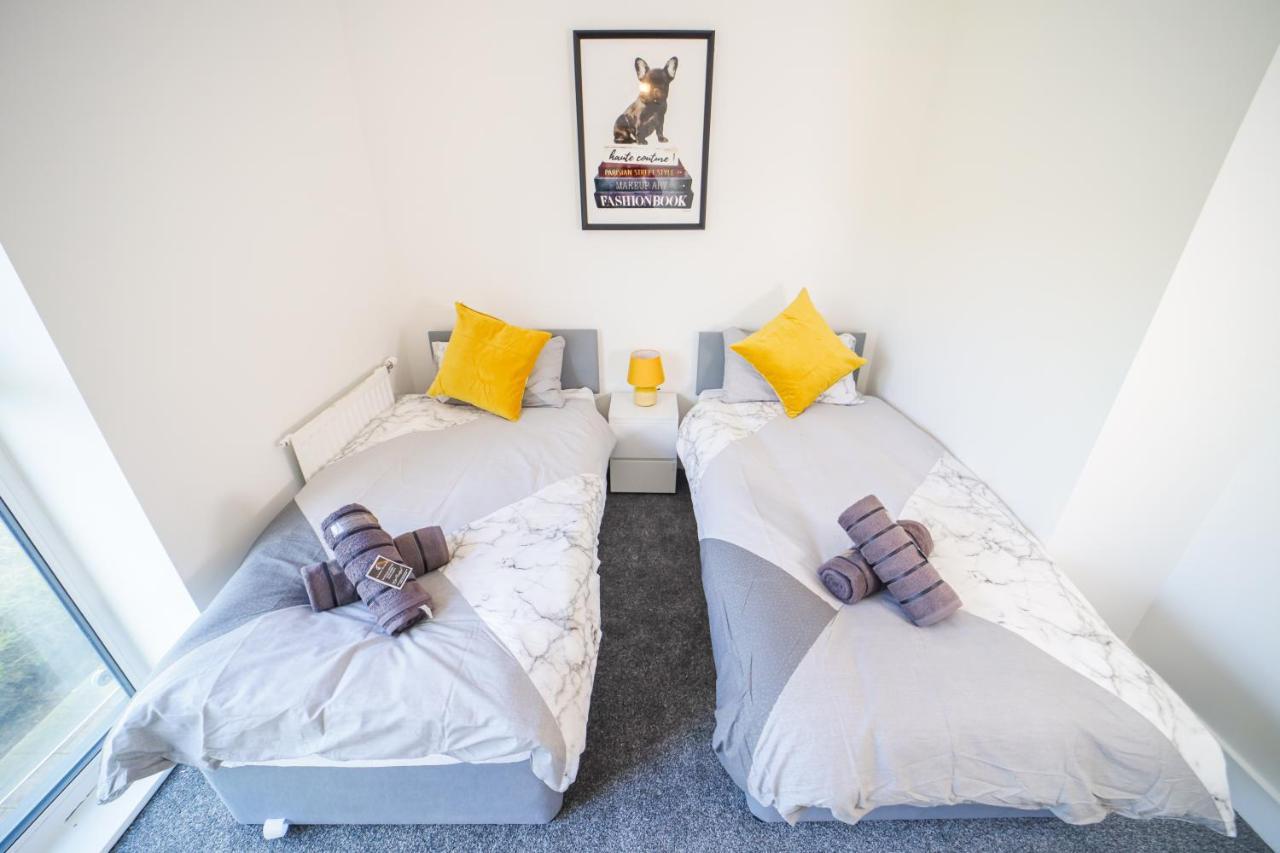 3 Bedroom House In Birmingham City Centre - Sleeps 6 ภายนอก รูปภาพ