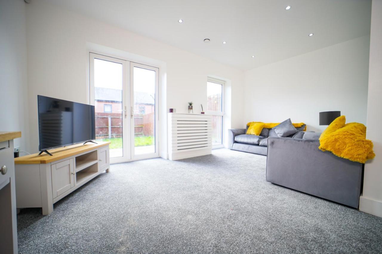 3 Bedroom House In Birmingham City Centre - Sleeps 6 ภายนอก รูปภาพ