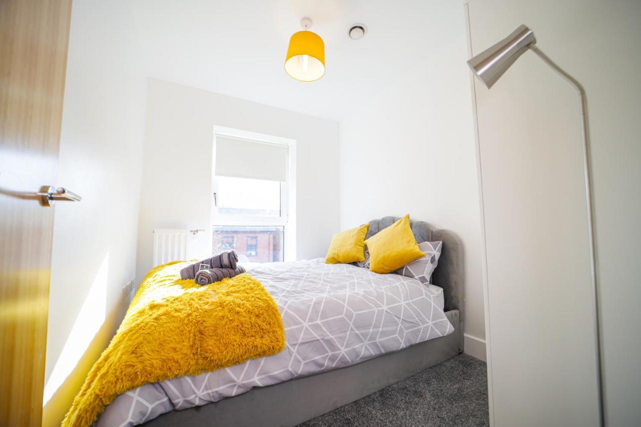 3 Bedroom House In Birmingham City Centre - Sleeps 6 ภายนอก รูปภาพ