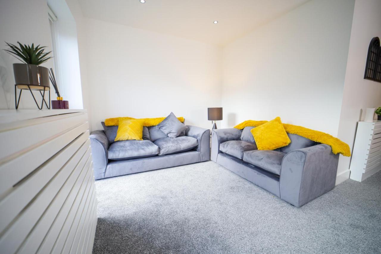 3 Bedroom House In Birmingham City Centre - Sleeps 6 ภายนอก รูปภาพ